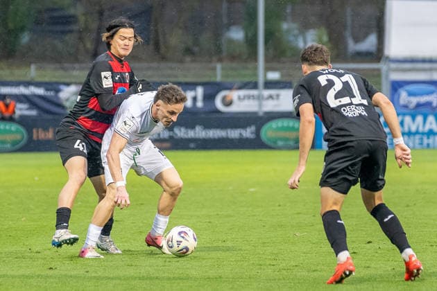 06 12 25, Soccer 3 Liga, Season 2025 2026, Matchday 17, Viktoria Koeln SSV Ulm 1846 at Sportpark Hoehenberg duel between Soichiro Kozuki Viktoria Koeln, 41 and Mirnes Pepic SSV Ulm 1846, 20 Important note According to the regulations of the DFL German Football League and the DFB German Football Association, it is prohibited, to utilize or have utilized photographs taken in the stadium and or of the match in the form of sequential images and or video-like photo series Foto Kirchner Media Thomas Haesler Copyright: xKirchner-Media ThomasxHaeslerx