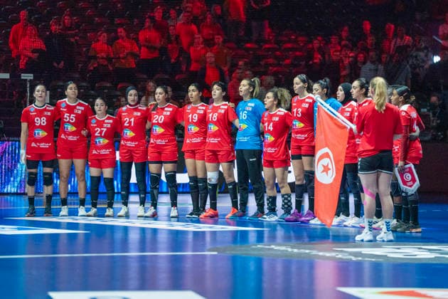 2025-12-06 Austria vs Tunisia ROTTERDAM, NETHERLANDS - DECEMBER 6: team Tunisia during the IHF Worldchampionship 2025 match for women, between Austria and Tunisia at Ahoy on December 6, 2025 in Rotterdam, Netherlands. Rotterdam Ahoy Netherlands Content not available for redistribution in The Netherlands directly or indirectly through any third parties. Copyright: xHenkxSeppenx