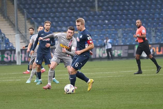 v li Christian Kuehlwetter SSV Jahn Regensburg, 30 , Valentin Laessig TSG Hoffenheim II, 6 GER, TSG 1899 Hoffenheim II vs SSV Jahn Regensburg, Football, 3 Liga, Matchday 17, Season 2025 2026, 06 12 2025 DFL DFB REGULATIONS PROHIBIT ANY USE OF PHOTOGRAPHS as IMAGE SEQUENCES and or QUASI VIDEO GER,TSG 1899 Hoffenheim II vs SSV Jahn Regensburg, Football, 3 Liga, Matchday 17, Season 2025 2026, 06 12 2025 Hoffenheim Copyright: xEibner-Pressefoto JoergxHirschx EP_JHH