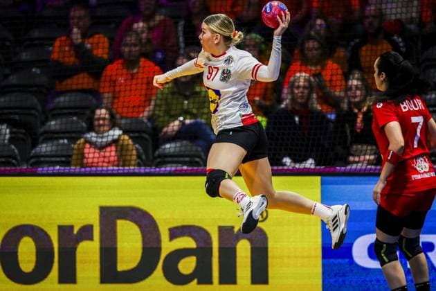 ROTTERDAM , 06-12-2025 , Rotterdam Ahoy , Womens World Championship, WM, Weltmeisterschaft Handball 2025 , match between Austria and Tunisia , picture shows Austria player Philomena Egger Austria - Tunisia (women)  x32375375x Copyright: