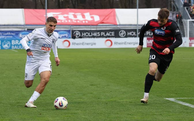 v l Max Scholze SSV 1846 Ulm 28 , David Otto Viktoria Koeln 10 GER, Viktoria Koeln 1904 vs SSV 1846 Ulm, Football, 3 Liga, Matchday 17, Season 2025 2026, 06 12 2025 DFL DFB REGULATIONS PROHIBIT ANY USE OF PHOTOGRAPHS as IMAGE SEQUENCES and or QUASI VIDEO GER, Viktoria Koeln 1904 vs SSV 1846 Ulm, Football, 3 Liga, Matchday 17, Season 2025 2026, 06 12 2025 Koeln Copyright: xEibner-Pressefotox xThomasxStoeckerx EP_TSR