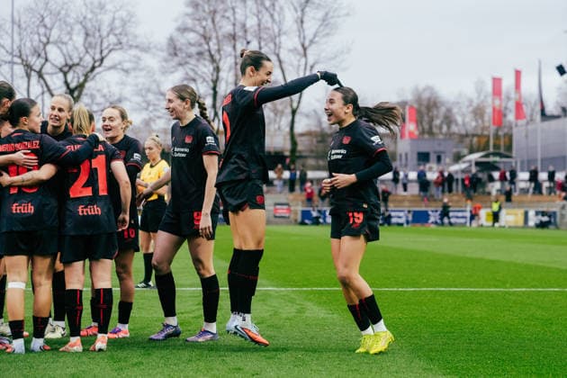 06 12 25, Women, Football, Google Pixel Womens Bundesliga, Season 2025 2026, Bayer 04 Leverkusen RB Leipzig, Matchday 12 Loreen Bender 19 Bayer 04 Leverkusen Celebrating the goal from to 1 0 with Selina Ostermeier 2 Bayer 04 Leverkusen Leverkusen Ulrich Haberland Stadion NRW Germany