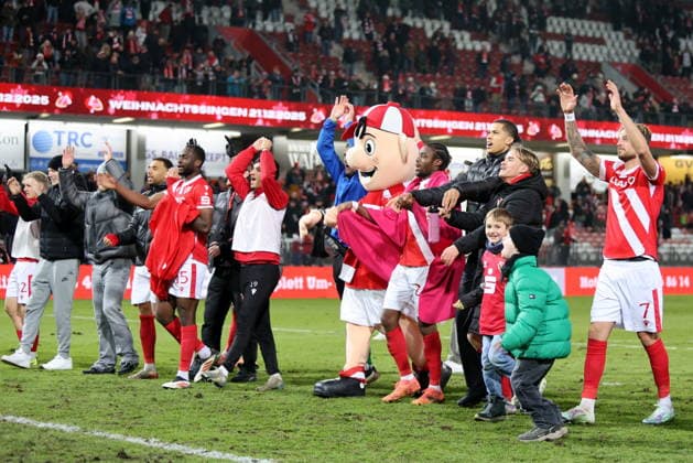 Energie celebrates victory Football 3 Liga 2025 2026 FC Energie Cottbus MSV Duisburg
