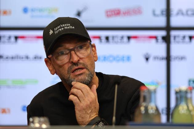Coach Claus Dieter Wollitz Energie Cottbus Football 3 Liga 2025 2026 FC Energie Cottbus MSV Duisburg