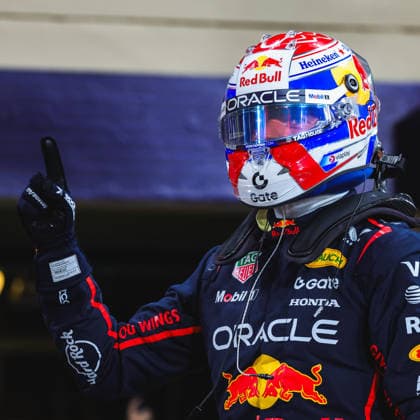 F1 - ABU DHABI GRAND PRIX 2025 VERSTAPPEN Max (ned), Red Bull Racing RB21, portrait pole position celebration in the parc fermÃ during the 2025 Formula 1 Abu Dhabi Grand Prix, 24th round of the 2025 FIA Formula One World Championship, WM, Weltmeisterschaft from December 05 to 07, 2025 on the Yas Marina Circuit, in Abu Dhabi, United Arab Emirates - Abu DhabiUnited Arab Emirates  Copyright: xDPPIx