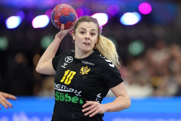 Montenegro Serbia, IHF Womens Handball World Championship Matea Pletikosic Montenegro, 10 3 Main round match of the Womens Handball World Championship between Montenegro and Serbia on December 6, 2025 at the Westfalenhalle in Dortmund , Dortmund Nordrhein Westfalen Germany Westfalenhalle
