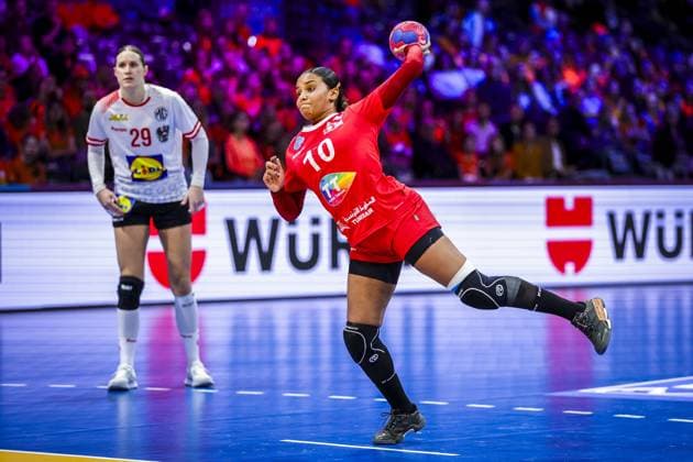 ROTTERDAM , 06-12-2025 , Rotterdam Ahoy , Womens World Championship, WM, Weltmeisterschaft Handball 2025 , match between Austria and Tunisia , picture shows Tunisia player Amal Hamrouni Austria - Tunisia (women)  x32377050x Copyright: