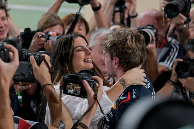 Verstappen secures pole position ahead of F1 Grand Prix of Abu Dhabi ABU DHABI, UNITED ARAB EMIRATES - DECEMBER 6: Max Verstappen of Red Bull celebrates with his wife Kelly Piquet after securing pole position during qualifying session ahead of F1 Abu Dhabi Grand Prix at Yas Marina Circuit in Abu Dhabi, United Arab Emirates on December 6, 2025. Waleed Zein Anadolu Abu Dhabi United Arab Emirates. Editorial use only. Please get in touch for any other usage.  Copyright: x2025xAnadoluxWaleedxZeinx