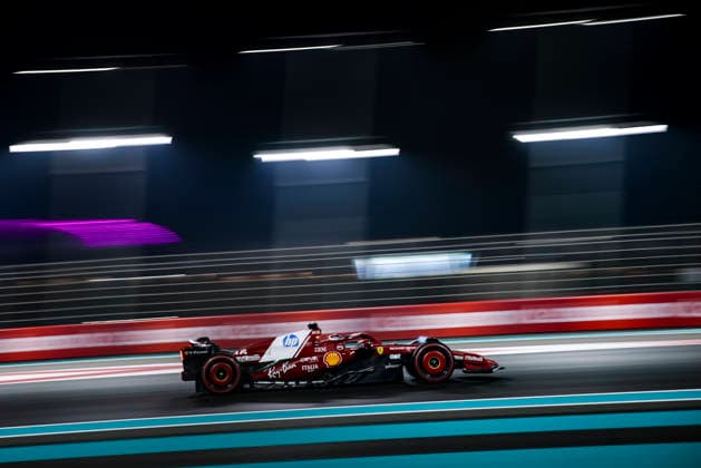 F1 - ABU DHABI GRAND PRIX 2025 16 LECLERC Charles (mco), Scuderia Ferrari SF-25, action during the 2025 Formula 1 Abu Dhabi Grand Prix, 24th round of the 2025 FIA Formula One World Championship, WM, Weltmeisterschaft from December 05 to 07, 2025 on the Yas Marina Circuit, in Abu Dhabi, United Arab Emirates - Abu DhabiUnited Arab Emirates  Copyright: xXavixBonillax