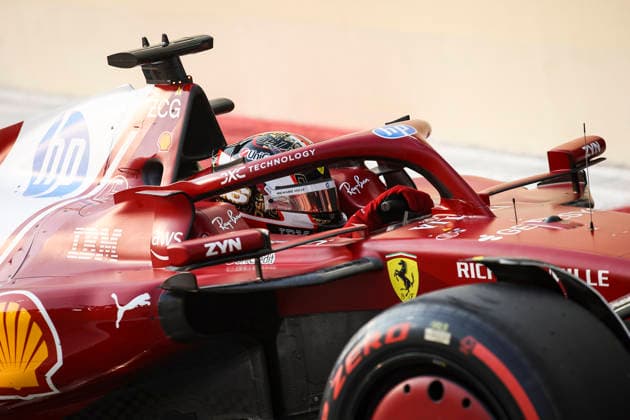 F1 - ABU DHABI GRAND PRIX 2025 16 LECLERC Charles (mco), Scuderia Ferrari SF-25, action helmet, casque, during the 2025 Formula 1 Abu Dhabi Grand Prix, 24th round of the 2025 FIA Formula One World Championship, WM, Weltmeisterschaft from December 05 to 07, 2025 on the Yas Marina Circuit, in Abu Dhabi, United Arab Emirates - Abu DhabiUnited Arab Emirates Copyright: xXavixBonillax