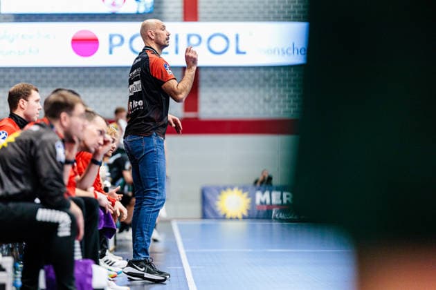 Davor Dominikovic TuS N Luebbecke, Coach GER, TuS N Luebbecke vs VfL Eintracht Hagen, Handball, 2 Bundesliga, Matchday 14, Season 2025 2026, 06 12 2025 GER, TuS N Luebbecke vs VfL Eintracht Hagen, Handball, 2 Bundesliga, Matchday 14, Season 2025 2026, 06 12 2025 Luebbecke Copyright: xEibner-Pressefoto JanxRollingerx EP_JSK
