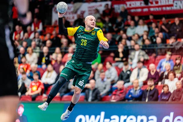 Hakon Dadi Styrmisson VfL Eintracht Hagen, 28 in goal GER, TuS N Luebbecke vs VfL Eintracht Hagen, Handball, 2 Bundesliga, Matchday 14, Season 2025 2026, 06 12 2025 GER, TuS N Luebbecke vs VfL Eintracht Hagen, Handball, 2 Bundesliga, Matchday 14, Season 2025 2026, 06 12 2025 Luebbecke Copyright: xEibner-Pressefoto JanxRollingerx EP_JSK