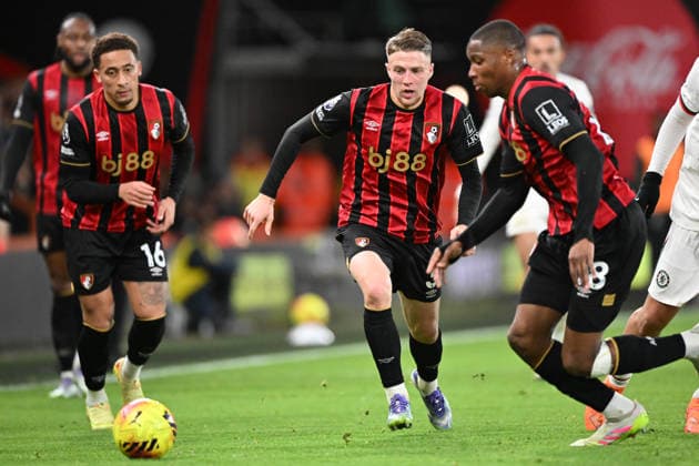 Bournemouth v Chelsea Premier League Marcus Tavernier of Bournemouth ,Adrien Truffert of Bournemouth and Bafode Diakite of Bournemouth during the Premier League match at the Vitality Stadium, Bournemouth 06 12 2025 UK Newspapers OUT Copyright: xJeremyxLandeyx FIL-22603-0076