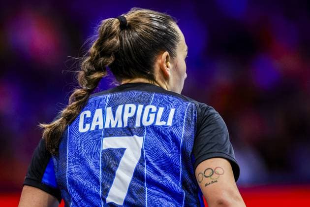 ROTTERDAM , 06-12-2025 , Rotterdam Ahoy , Womens World Championship, WM, Weltmeisterschaft Handball 2025 , match between Argentina and France , picture shows Argentina player Rocio Campigli Argentina - France (women)  x32379623x Copyright: