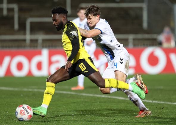 Saturday 06 12 2025, Season 2025 26, Regionalliga West, Matchday 18 at Stadion Rote Erde Dortmund, BVB Borussia Dortmund II SC Paderborn U23, Joseph Boyamba BVB II v Kevin Krumme SCP , v l