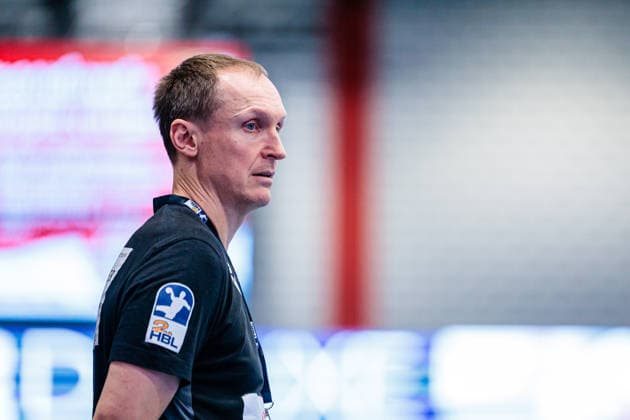 Pavel Prokopec VfL Eintracht Hagen, Coach GER, TuS N Luebbecke vs VfL Eintracht Hagen, Handball, 2 Bundesliga, Matchday 14, Season 2025 2026, 06 12 2025 GER, TuS N Luebbecke vs VfL Eintracht Hagen, Handball, 2 Bundesliga, Matchday 14, Season 2025 2026, 06 12 2025 Luebbecke Copyright: xEibner-Pressefoto JanxRollingerx EP_JSK