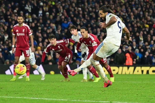 Leeds United v Liverpool Premier League 06 12 2025. GOAL Leeds United forward Dominic Calvert-Lewin (9) scores a goal from the penalty spot 1-2 during the Premier League match between Leeds United and Liverpool at Elland Road, Leeds, England on 6 December 2025. Leeds Elland Road West Yorkshire England Editorial use only DataCo restrictions apply See www.football-dataco.com , Copyright: xDennisxGoodwinx PSI-23360-0047