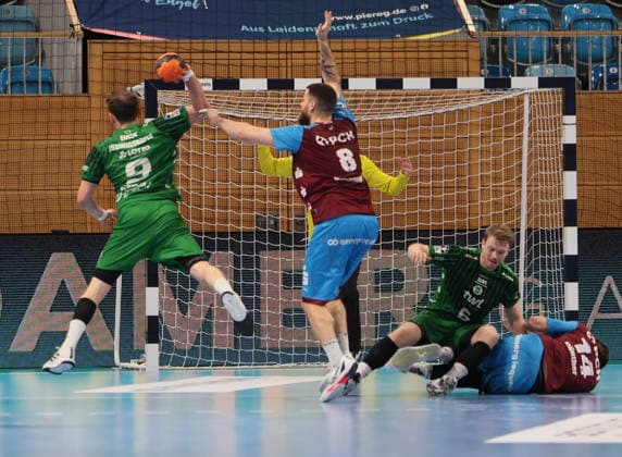 GER HBL2 Season 2025 2026 VfL Potsdam vs EULEN Ludwigshafen, 06 12 25, MBS Arena, Potsdam Marc Robin EISEL Eulen Ludwigshafen 9 , Davide BULZAMINI 1 VfL Potsdam 8 , Frederik HÖLER 1 VfL Potsdam 1