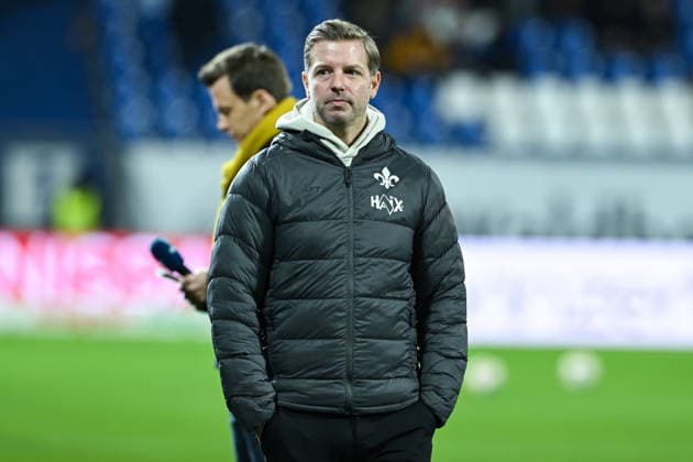 Florian Kohfeldt SV Darmstadt 1898, Coach before the match, GER, SV Darmstadt 98 vs Karlsruher SC, Football, 2 Bundesliga, Matchday 15, Season 2025 2026, 06 12 2025 DFL REGULATES PROHIBIT ANY USE OF PHOTOGRAPHS AS IMAGE SEQUENCES AND OR QUASI VIDEO GER, SV Darmstadt 98 vs Karlsruher SC, Football, 2 Bundesliga, Matchday 15, Season 2025 2026, 06 12 2025 Darmstadt Copyright: xEibner-Pressefoto FlorianxWiegandx EP_FWD
