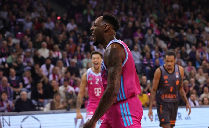 Jeff Garrett Bonn , Telekom Baskets Bonn vs Niners Chemnitz, easyCredit BBL, Matchday 9, Bonn, 06 12 2025