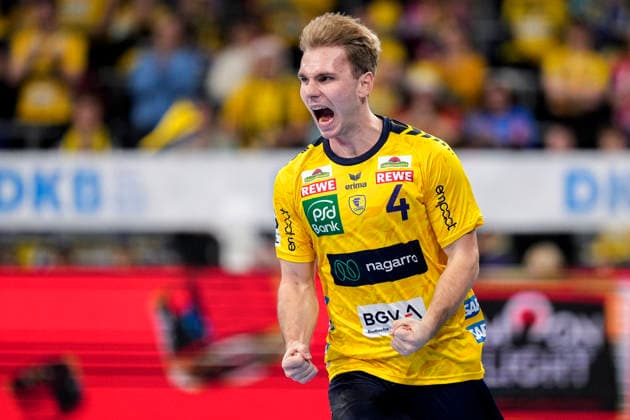 Goalscorer Mathias Larson RNL, 4 , Rhein Neckar Löwen player, celebrates a goal, cheer, cheering, goal celebration, celebrate the goal, goal, celebration, cheers about the goal, rejoicing, joy, optimistic, positive, game scene, highlight, single picture, single photo, action, action, 06 12 2025, Mannheim Germany , Handball, Bundesliga, Rhein Neckar Löwen HC Erlangen xozx