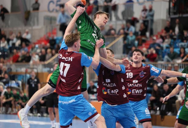 GER HBL2 Season 2025 2026 VfL Potsdam vs EULEN Ludwigshafen, 06 12 25, MBS Arena, Potsdam Dustin KRAUS 1 VfL Potsdam 47 , Friedrich SCHMITT Eulen Ludwigshafen 29 , Davide BULZAMINI 1 VfL Potsdam 8 , Gabriele SONTACCI 1 VfL Potsdam 19