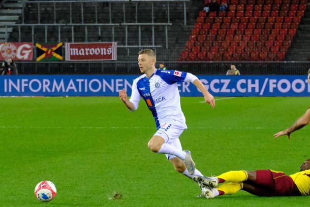 CSSL - 202526 - GCZ vs SERVETTE - ZURSER251206 - Maximillian Ullmann (31) Zurich Stadion Letzigrund Zürich Schweiz Copyright: xSergioxBrunettix