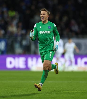 06 12 2025, Soccer 2 Bundesliga, SV Darmstadt 98 Karlsruher SC, emonline, emspor, despor, v l , Goalkeeper Hans Christian Bernat Karlsruher SC cheering jubilantly cheering jubilantly cheering over the 0 1 through an own goal by Matej Maglica SV Darmstadt 98 DFL DFB REGULATIONS PROHIBIT ANY USE OF PHOTOGRAPHS AS IMAGE SEQUENCES AND OR QUASI VIDEO xdcx Copyright: HMBxMedia Claus
