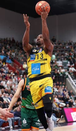 BAU 06 12 2025 Ludwigsburg Basketball MHP Riesen Ludwigsburg vs Gladiators Trier, Yorman Polas Bartolo LB
