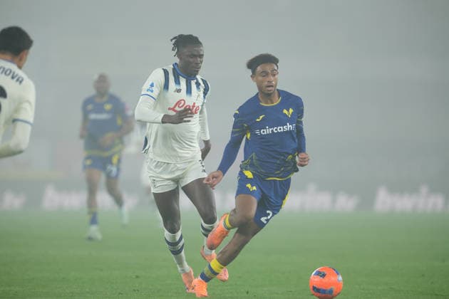 Hellas Verona FC v Atalanta BC - Serie A During the soccer match between Hellas Verona FC and Atalanta BC, MD14 of the Serie A Enilive Italian soccer championship 2025 2026 at Marcantonio Bentegodi Stadium in Verona, Italy, on December 6, 2025. Verona Italy Italy  Copyright: xRobertoxTommasinix originalFilename:tommasini-hellasve251206_npSFD.jpg