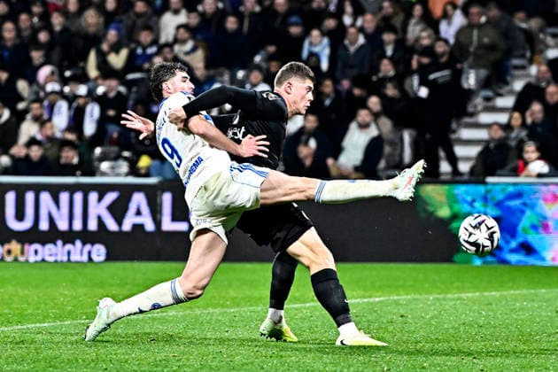 FOOTBALL : Toulouse vs Strasbourg - 15eme Journee de Ligue 1 McDonald S - Toulouse - 06 12 2025 Joaquin Panichelli (rcs) Toulouse  Copyright: xThierryxBretonx