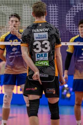 1 Volleyball Bundesliga Season 2025 2026 Cerebricks Volley Goats Mitteldeutschland vs Berlin Recycling Volleys Halle, Germany 06 December 2025 In the picture Fedor Ivanov Berlin Halle Saale swh Arena Sachsen Anhalt Germany