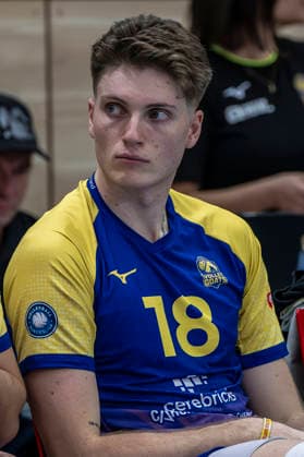 1 Volleyball Bundesliga Season 2025 2026 Cerebricks Volley Goats Mitteldeutschland vs Berlin Recycling Volleys Halle, Germany 06 December 2025 In the picture Dax Tompkins Bitterfeld pensive, brooding, grumbling, Halle Saale swh Arena Sachsen Anhalt Germany