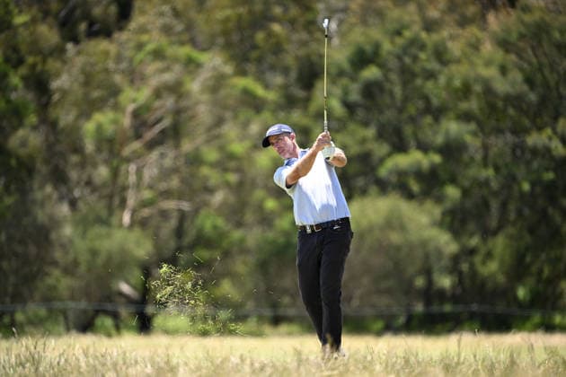 GOLF AUSTRALIAN OPEN, Geoff Ogilvy of Australia plays a shot on the 18th hole during round four of the Australian Open Golf tournament at the Royal Melbourne Golf Club in Melbourne, Sunday, December 7, 2025. ( NO ARCHIVING, EDITORIAL USE ONLY MELBOURNE VICTORIA AUSTRALIA  Copyright: xJAMESxROSSx 20251207110808121914