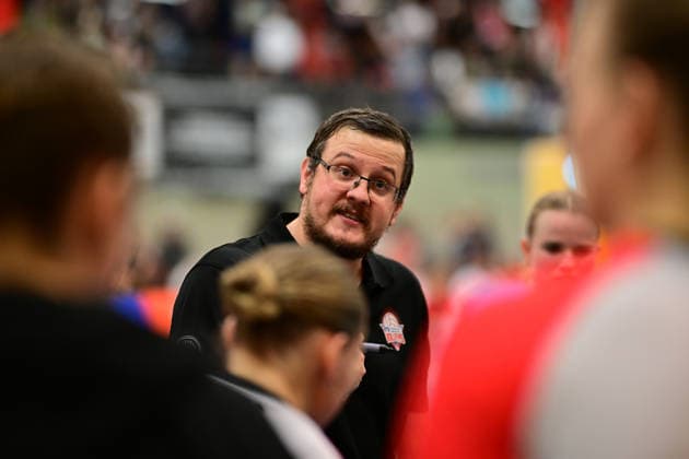 Volleyball I Women I Season 2025 2026 I Bundesliga I 8 Matchday I ETV Hamburger Volksbank Volleys Binder Blaubären TSV Flacht I 06 12 2025 Markus Friedrich ETV Hamburger Volksbank Volleys Hamburg ETV Sporthalle Hoheluft Hamburg Germany Copyright: xLobeca FelixxSchlikisx