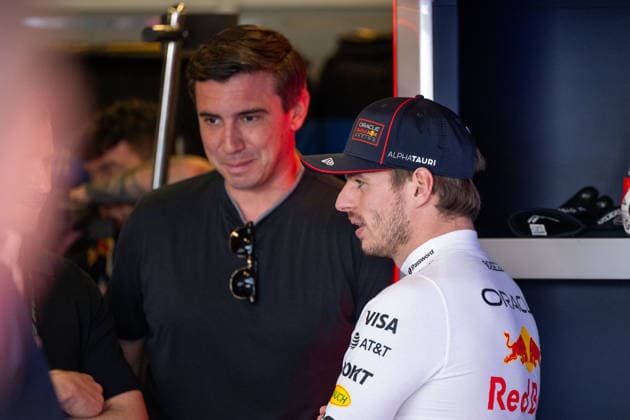 Max Verstappen Oracle Red Bull Racing, Netherlands, 01 , Mark Mateschitz Red Bull , UAE, Formula 1 World Championship, Abu Dhabi Grand Prix, Yas Marina Circuit, Race, 07 12 2025 UAE, Formula 1 World Championship, Abu Dhabi Grand Prix, Yas Marina Circuit, Race, 07 12 2025 Yas Marina Island Copyright: xEibner-Pressefoto Memmlerx EP_MMR