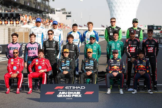 , Race, F1 Grand Prix of Abu Dhabi, on December 07, 2025 in , Photo by Diogo Cardoso DeFodi Images , Race, F1 Grand Prix of Abu Dhabi, on December 7, 2025 in , Photo by Diogo Cardoso DeFodi Images