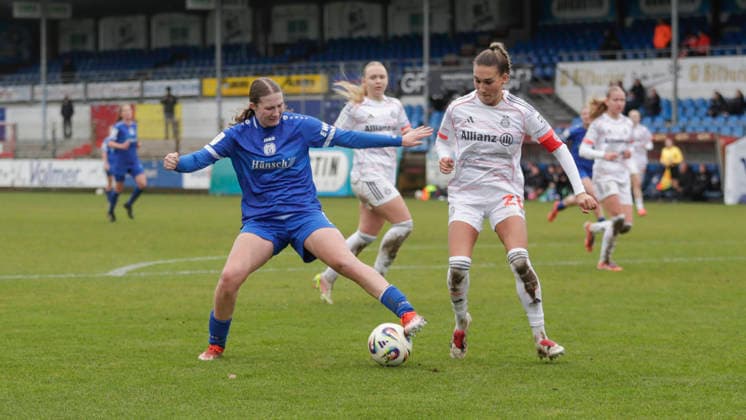 07 12 2025, Hänsch Arena, Meppen, GER, SVM Frauen 2 Frauen Bundesliga SV Meppen vs Bayern München II, Laura Bröring SV Meppen 6 DFL REGULATIONS PROHIBIT ANY USE OF PHOTOGRAPHS AS IMAGE SEQUENCES AND OR QUASI VIDEO Meppen Lower Saxony Germany Hänsch Arena