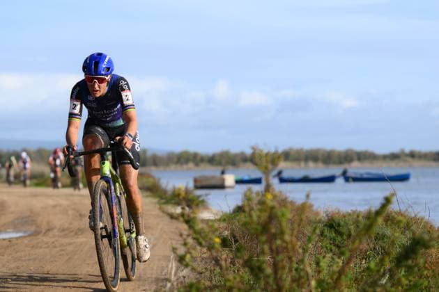 Dutch Lucinda Brand pictured in action during the women s elite race of the Cyclocross World Cup, in Terralba, Sardinia, Italy, Sunday 07 December 2025, stage 3 (out of 12) in the World Cup of the 2026-2027 season. DAVIDxPINTENS  x147173826x