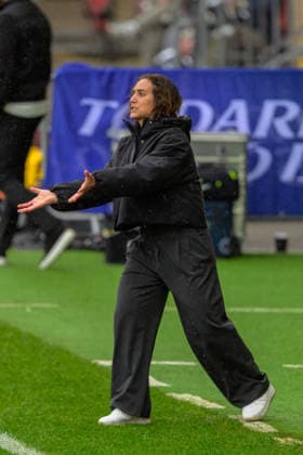 Head Coach of Aston Villa Natalia Arroyo during the Barclays Women s Super League game between Tottenham Hotspur vs Aston Villa at BetWright Stadium in London , England . (Photo by Keeran Marquis Sports Press Photo SPP) Copyright: xKeeranxMarquis SPPx Sportspressphoto_SPR71563