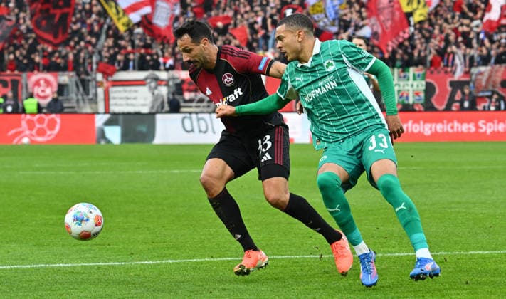 07 12 2025 Soccer Season 2025 2026 2 Soccer Bundesliga 15 Matchday 1 FC Nürnberg FCN Club SpVgg Greuther Fürth Kleeblatt Derby Frankenderby Sportfoto Zink xwoxzix DFL regulations prohibit any use of photographs as image sequences and or quasi video only for editorial use Adriano Grimaldi 33, 1 FC Nürnberg FCN Maximilian Solomon Dietz 33, SpVgg Greuther Fürth