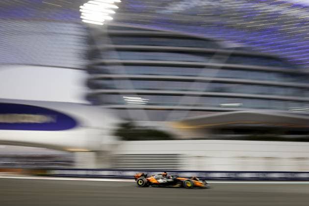 ABU DHABI - Oscar Piastri (McLaren) in action at the Yas Marina Circuit during the Abu Dhabi Grand Prix. ANP SANDER KONING xVIxANPxSportx xxANPxIVx 544174848 originalFilename: 544174848.jpg
