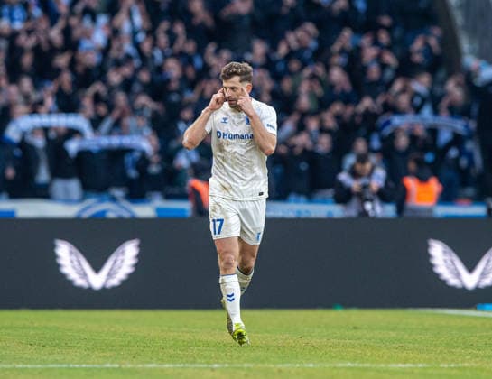Soccer, Men, Season 2025 2026, 2 Bundesliga 15 Matchday , Hertha BSC 1 FC Magdeburg, Alexander Nollenberger Magdeburg , Cheering after goal to 0 1, 07 12 2025, Copyright: xSebastianxRäppold MatthiasxKochx
