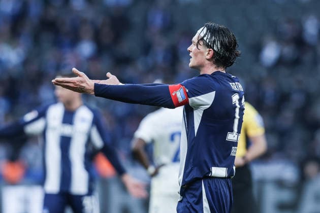 Sport, Soccer, 2 Bundesliga Season 2025 2026 15 Matchday Hertha BSC Berlin 1 FC Magdeburg 07 12 2025, Olympiastadion Berlin Fabian Reese Hertha BSC Berlin, 11 Berlin Olympiastadion Berlin Berlin Germany