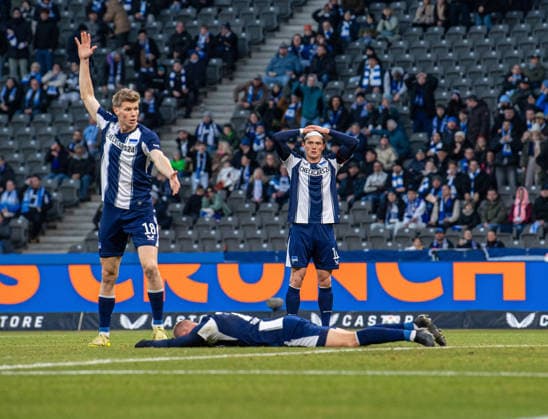 Soccer, Men, Season 2025 2026, 2 Bundesliga 15 Matchday , Hertha BSC 1 FC Magdeburg, f l Luca Schuler Hertha BSC , Jon Dagur Thorsteinsson Hertha BSC , Fabian Reese Hertha BSC , 07 12 2025, Copyright: xSebastianxRäppold MatthiasxKochx