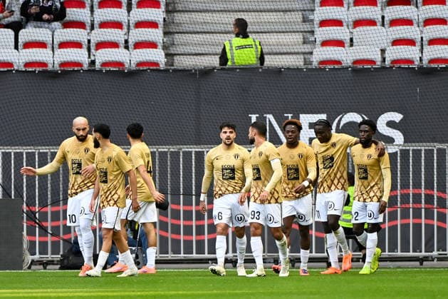 OGC Nice v Angers SCO - Ligue 1 McDonald s 2025 2026 06 Louis MOUTON (sco) - 03 Jacques EKOMIE (sco) - 02 Carlens ARCUS (sco) during the Ligue 1 McDonald s match between Nice and Angers at Allianz Riviera on December 7, 2025 in Nice, France. Nice France  Copyright: xFEPx 776348225