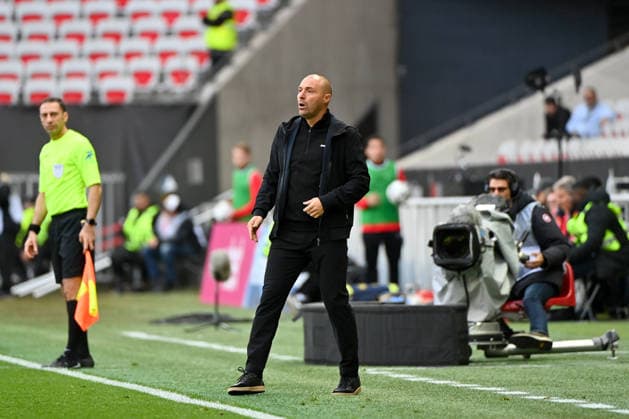 OGC Nice v Angers SCO - Ligue 1 McDonald s 2025 2026 Alexandre DUJEUX (Entraineur Angers SCO) during the Ligue 1 McDonald s match between Nice and Angers at Allianz Riviera on December 7, 2025 in Nice, France. Nice France  Copyright: xFEPx 776348225