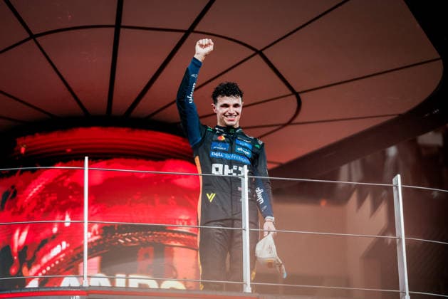 Formula 1 Etihad Airways Abu Dhabi Grand Prix 2025 Alexis Perrin OVERTAKE MAXPPP - Abu Dhabi 07 12 2025 04 NORRIS Lando (gbr), McLaren F1 Team, portrait third place at and championship winner the Formula 1 Etihad Airways Abu Dhabi Grand Prix 2025, the 24th round of the 2025 FIA Formula 1 World Championship, WM, Weltmeisterschaft at Yas Marina Circuit in Abu Dhabi, United Arab Emirates, from 4 to 7 December 2025 Abu Dhabi Yas Marina Circuit United Arab Emirates  Copyright: xOVERTAKE MAXPPPxAlexisxPerrinx OVT202512070638 OVT202512070638