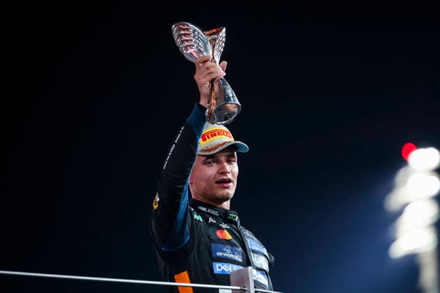 F1 - ABU DHABI GRAND PRIX 2025 NORRIS Lando (gbr), McLaren F1 Team MCL39, portrait celebrating his 1st F1 World Title on the podium during the 2025 Formula 1 Abu Dhabi Grand Prix, 24th round of the 2025 FIA Formula One World Championship, WM, Weltmeisterschaft from December 05 to 07, 2025 on the Yas Marina Circuit, in Abu Dhabi, United Arab Emirates - Abu DhabiUnited Arab Emirates  Copyright: xFLORENTxGOODENx