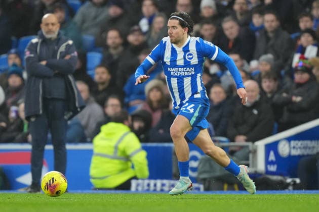 Brighton and Hove Albion v West Ham United, Premier League, Football, Amex Stadium, Brighton, UK - 07 Dec 2025 Ferdi Kadioglu of Brighton runs the ball. Brighton Amex Stadium Brighton GBR, UK NEWSPAPERS OUT Copyright: xSeanxRyanx